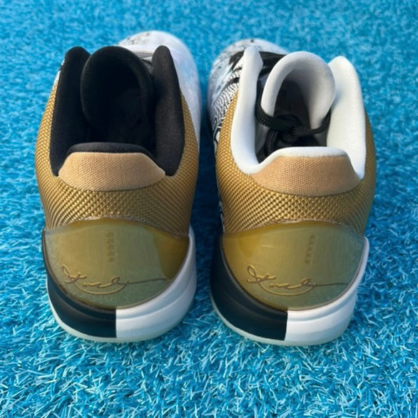 Size 16 and 17 - Nike Kobe 5 Protro "Big Stage"