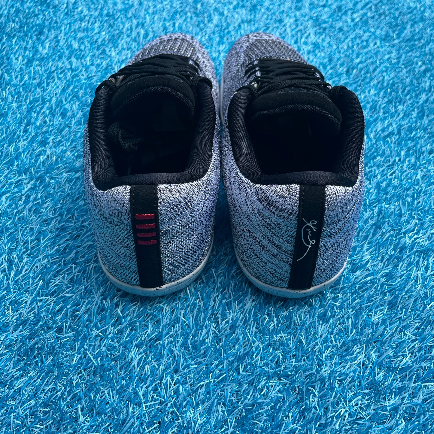 Size 10.5 - Nike Kobe 11 Elite "Oreo"