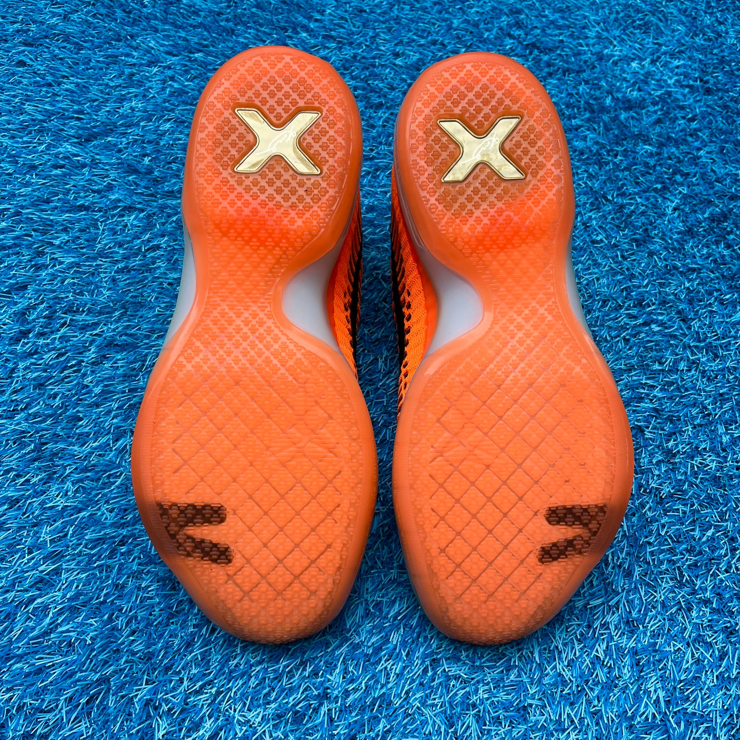 Size 8 - Nike Kobe 10 Elite Low "Chester"