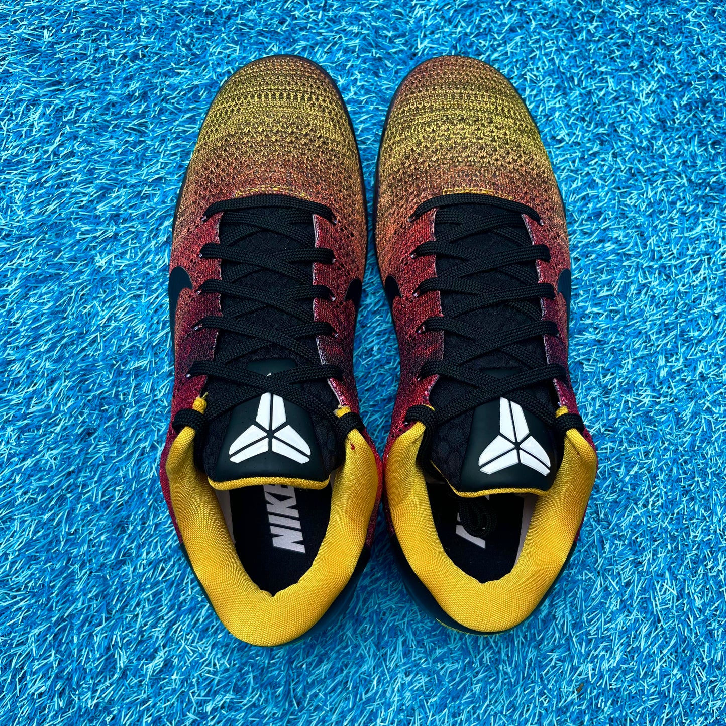 Size 9 - Nike Kobe 11 Elite "PROMO SAMPLE" Sunset