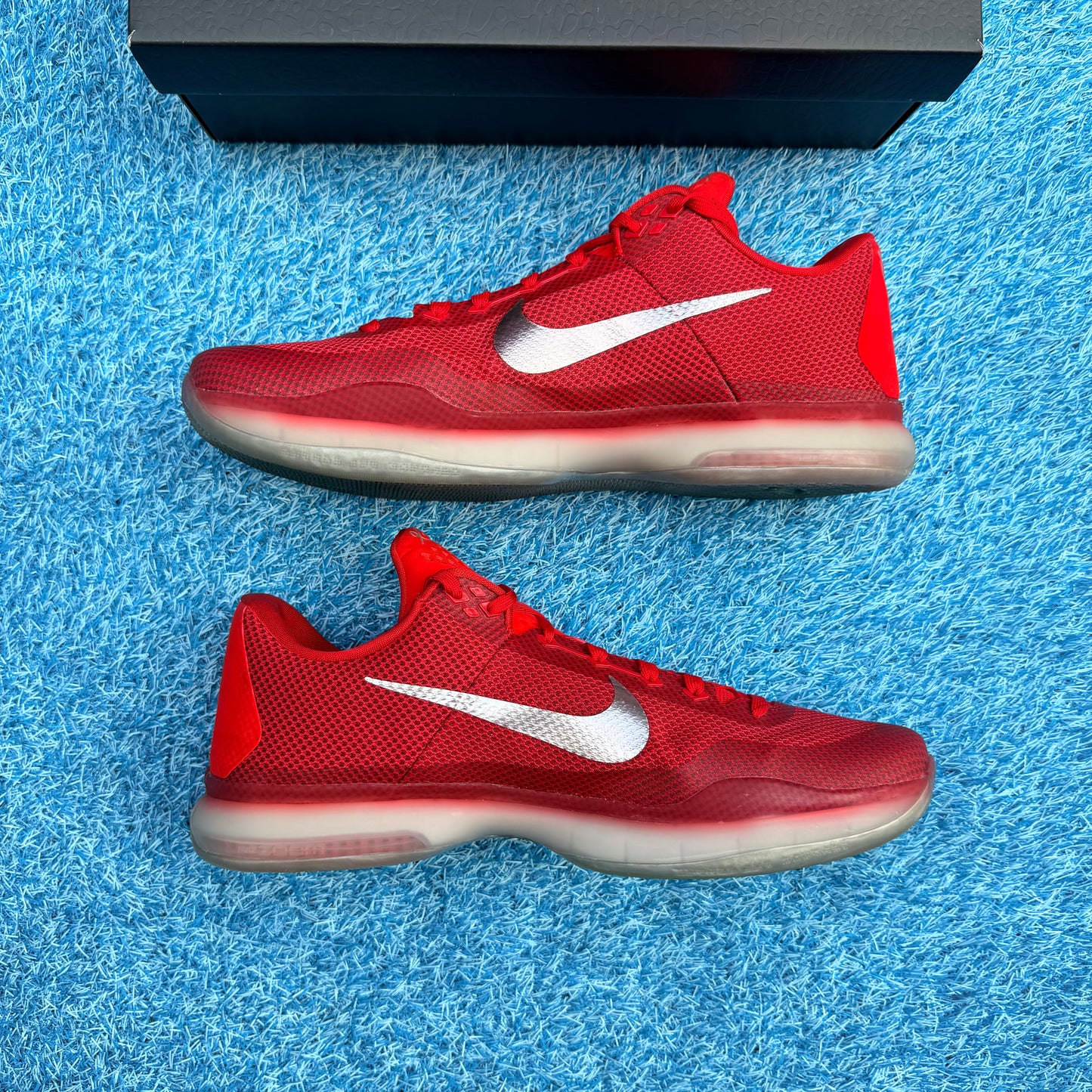 Size 15 - Nike Kobe 10 iD "Red Robbin"