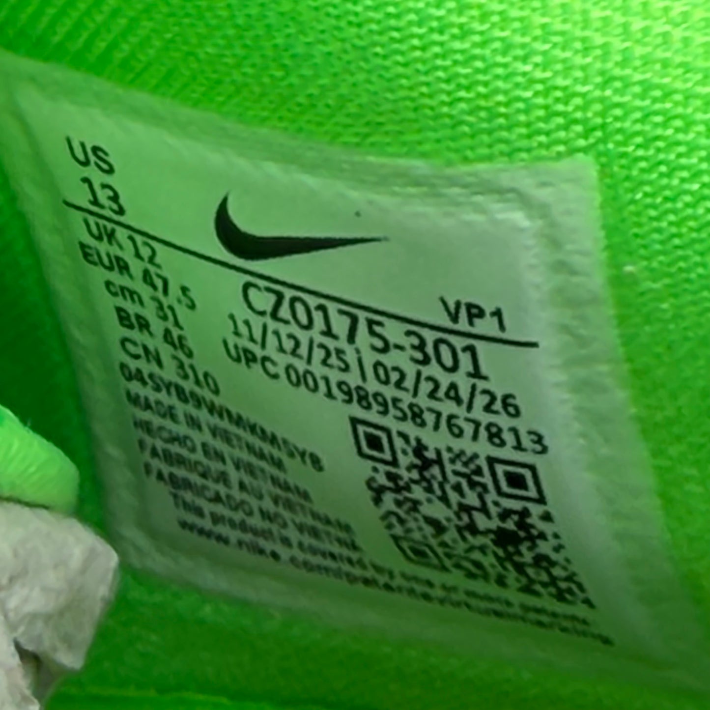 Size 13 - Nike GT Cut 1 "Sprite"