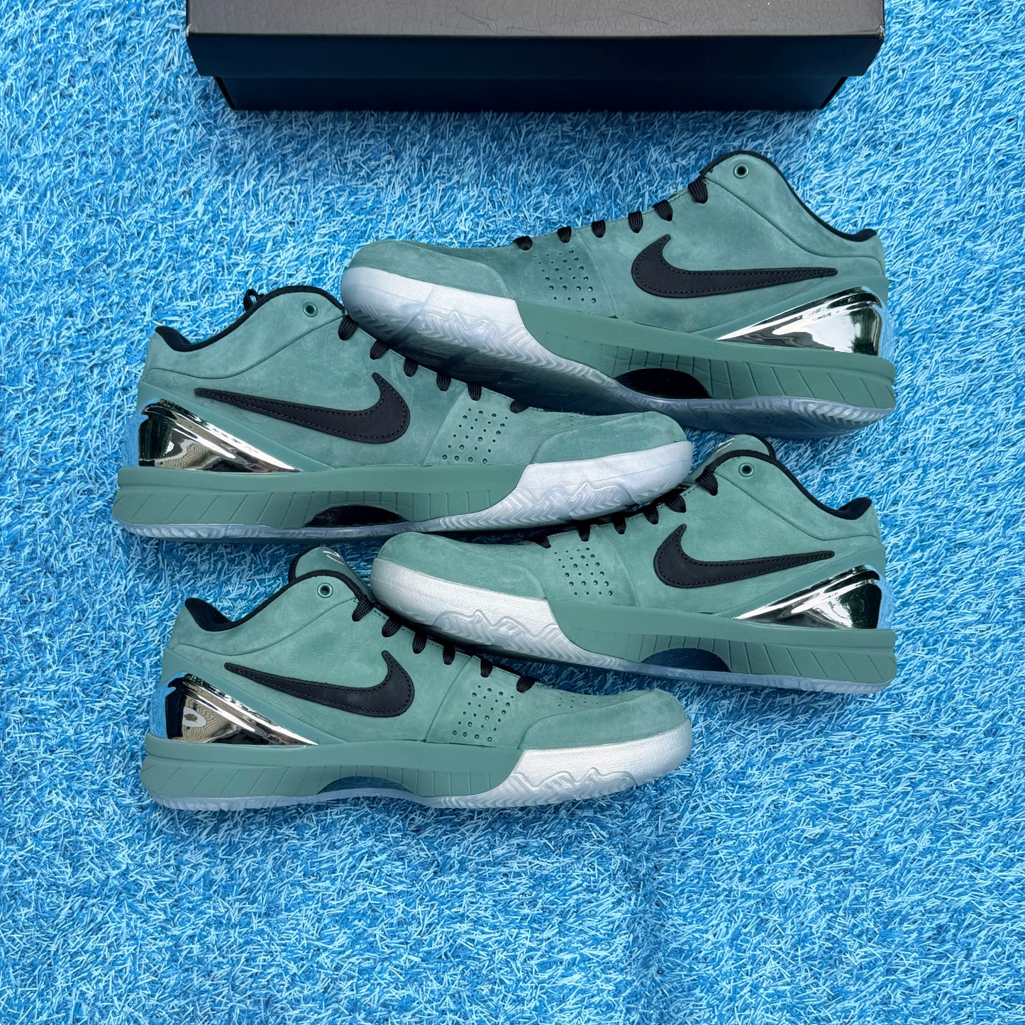 Size 10 - Nike Kobe 4 Protro "Girl Dad"