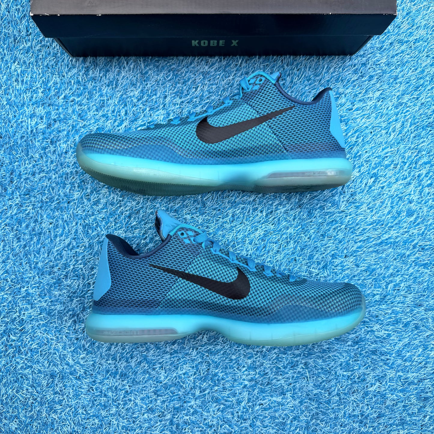 Size 11 - Nike Kobe 10 "Blue Lagoon"