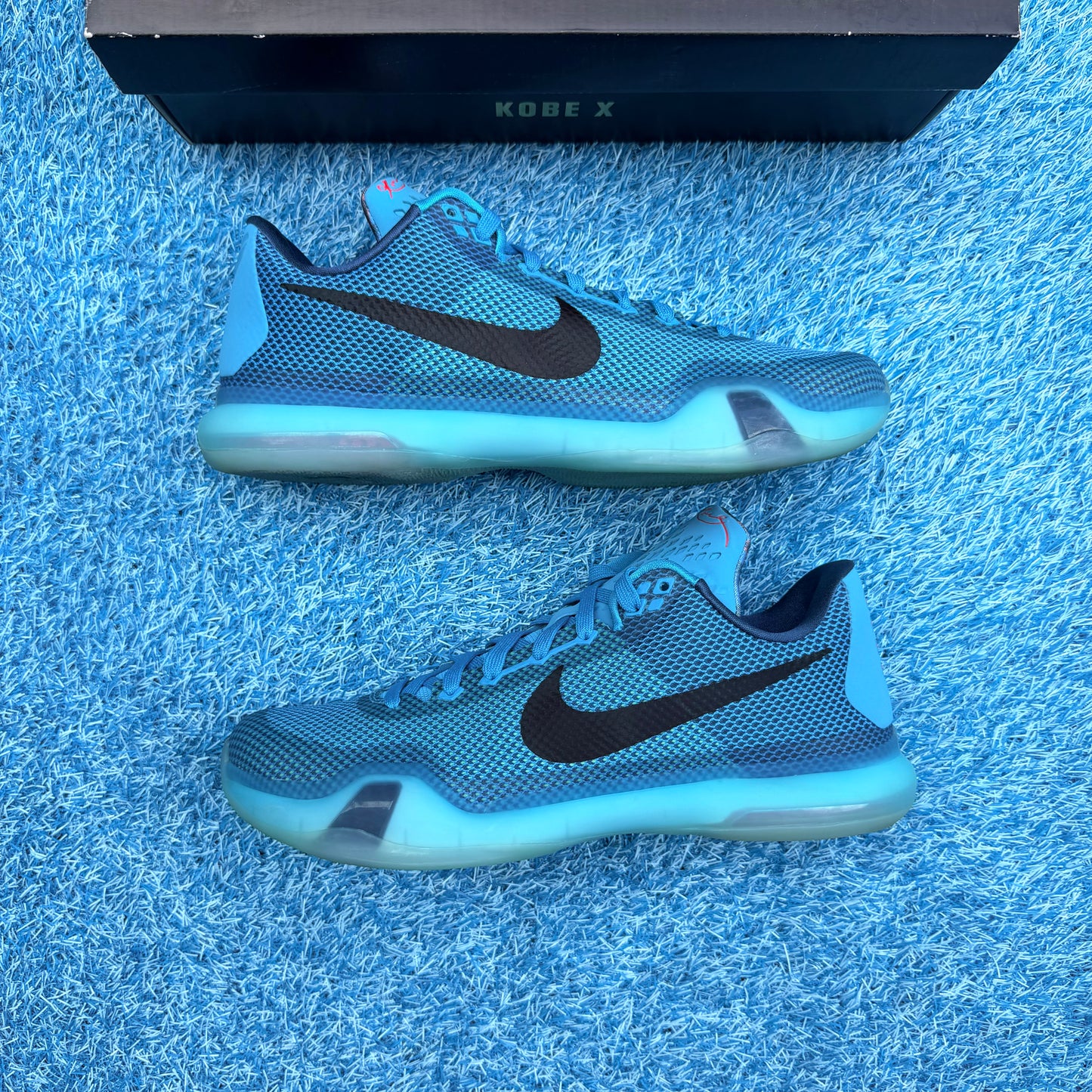 Size 11 - Nike Kobe 10 "Blue Lagoon"