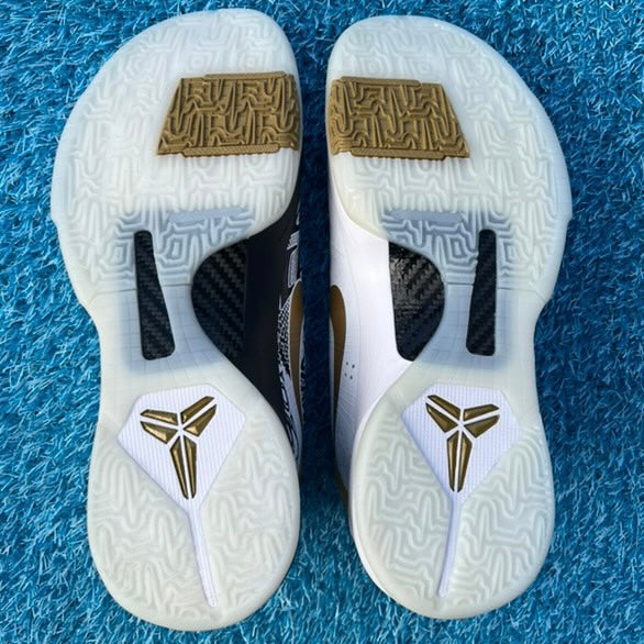 Size 16 and 17 - Nike Kobe 5 Protro "Big Stage"