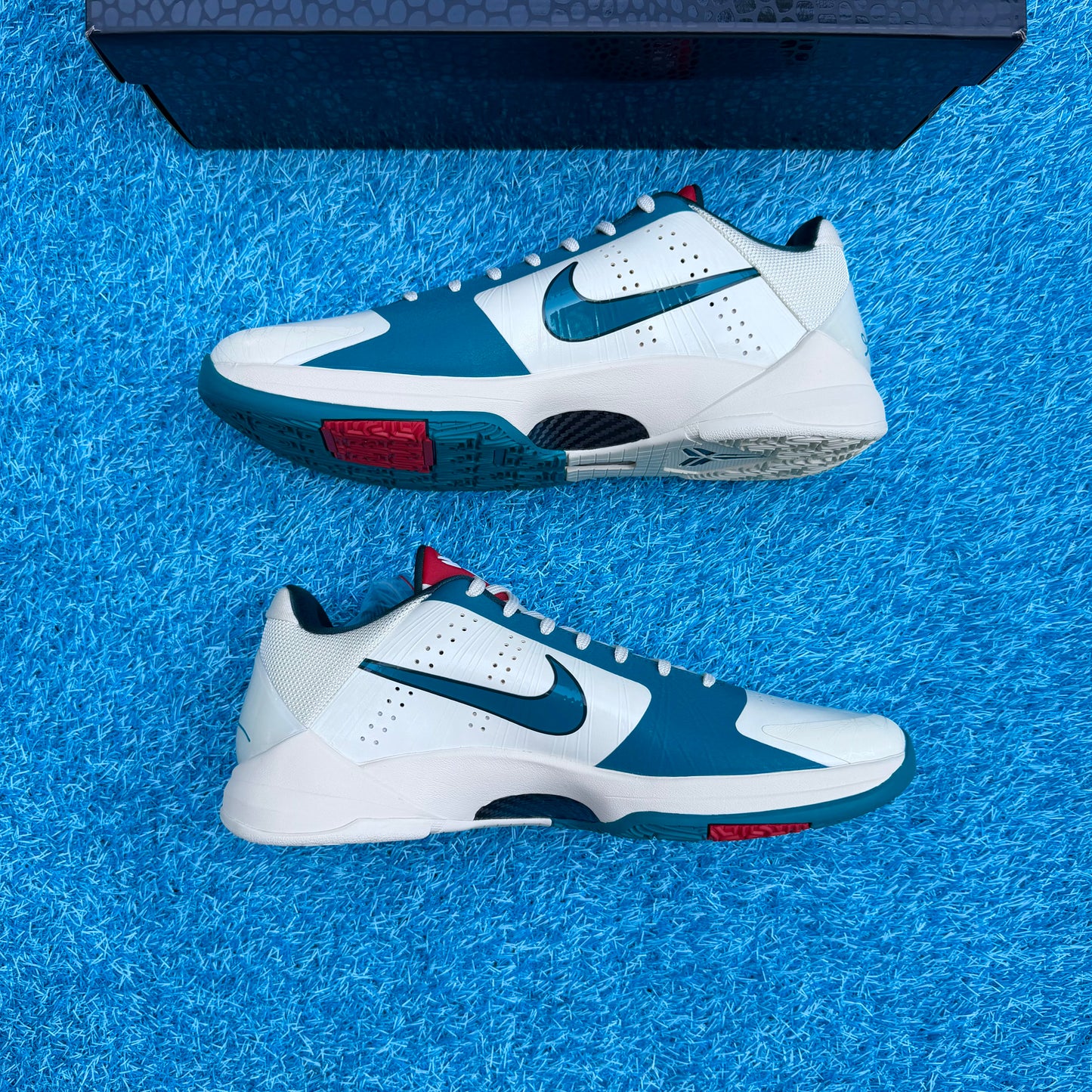 Size 13 - Nike Kobe 5 Protro "Milk Spruce"