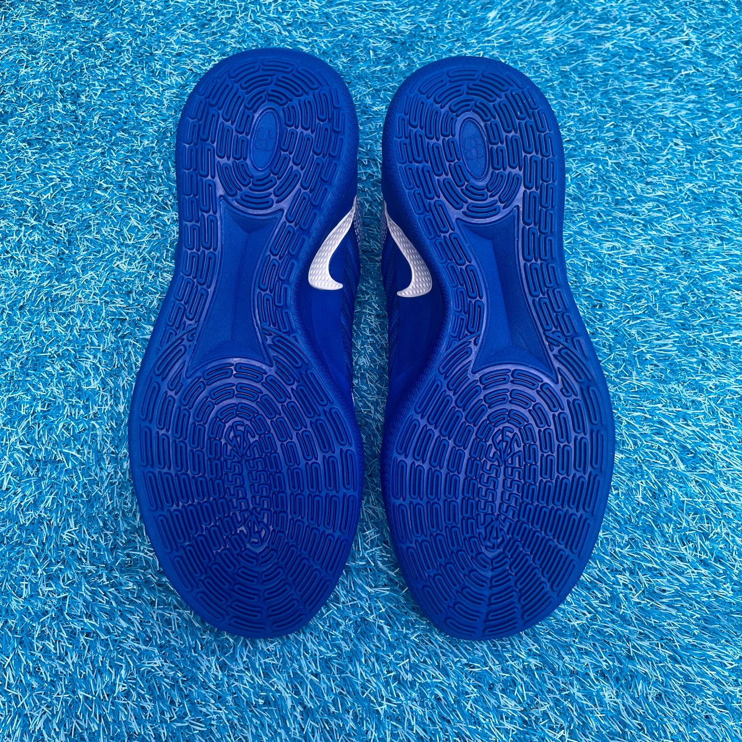 Size 11.5 - Nike Sabrina 3 PE "Kentucky"