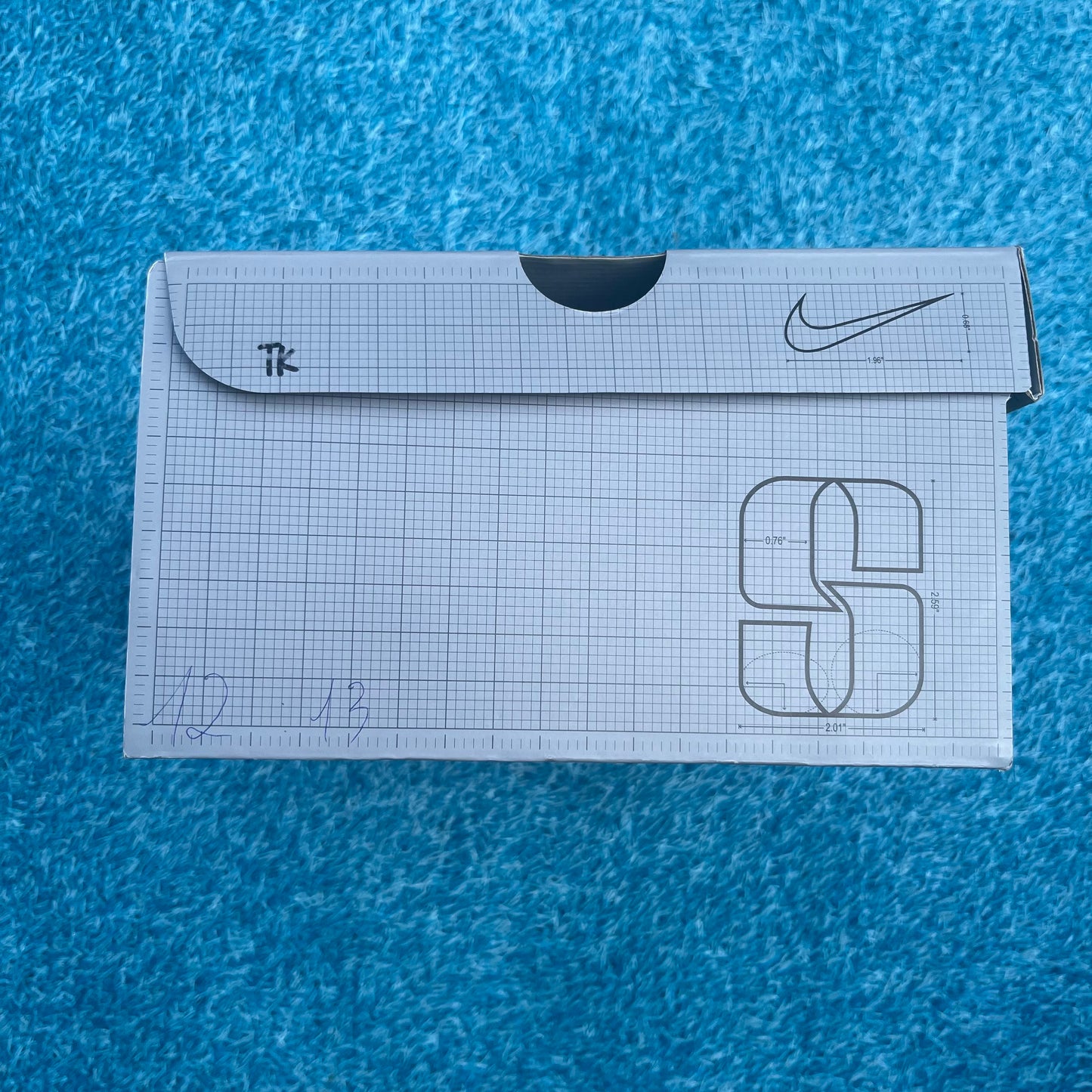 Size 11.5 - Nike Sabrina 3 PE "Kentucky"