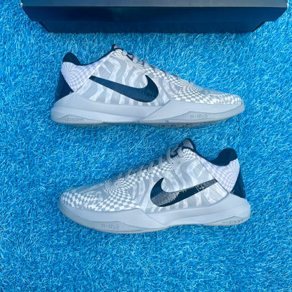 Size 10.5 - Nike Kobe 5 Protro "Demar Derozen PE"