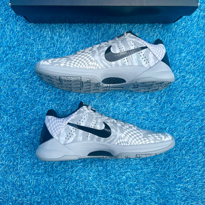 Size 10.5 - Nike Kobe 5 Protro "Demar Derozen PE"