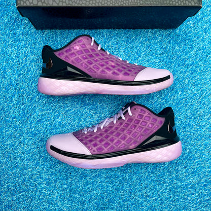 Size 10.5 - Nike Kobe 3 Protro Low "Pink Quartz"