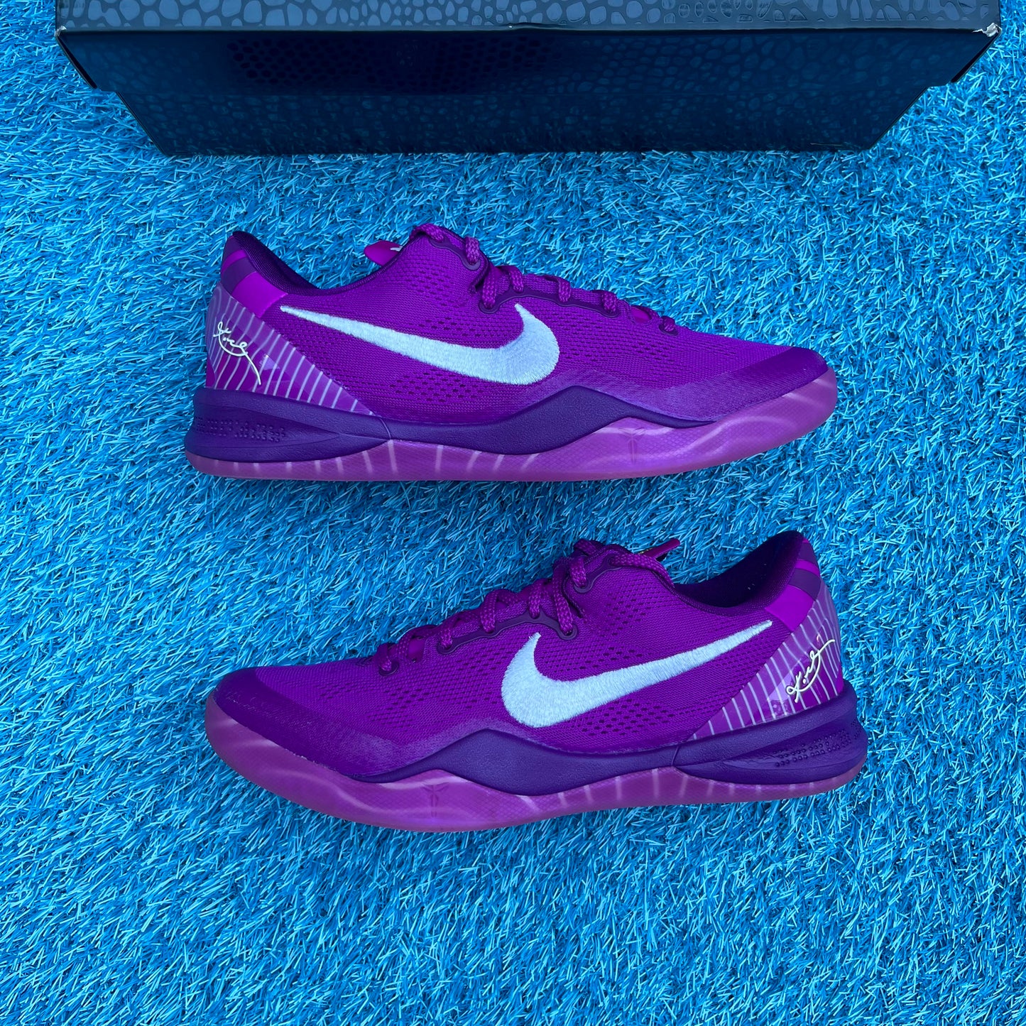 Size 9.5 - Nike Kobe 8 Protro "EYBL"