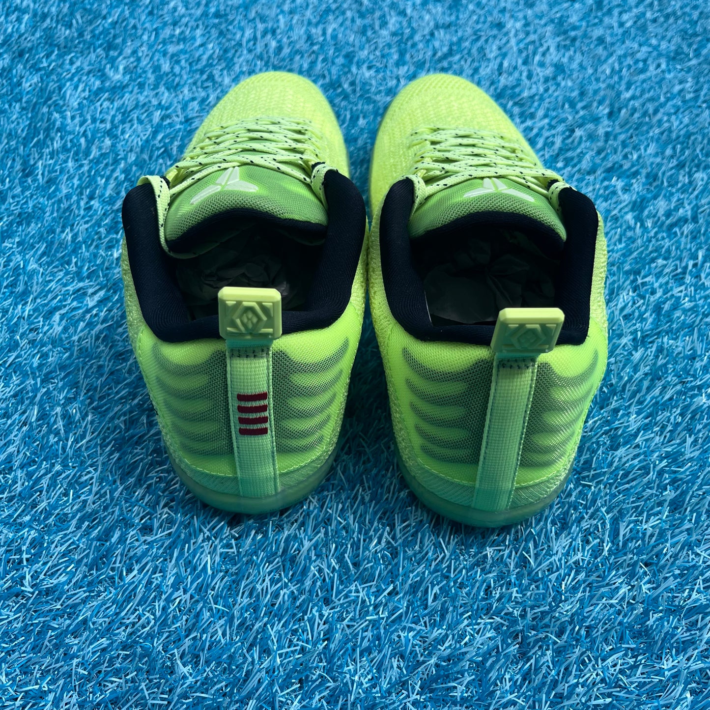 Size 9.5 - Kobe 11 Elite "4KB Lime"