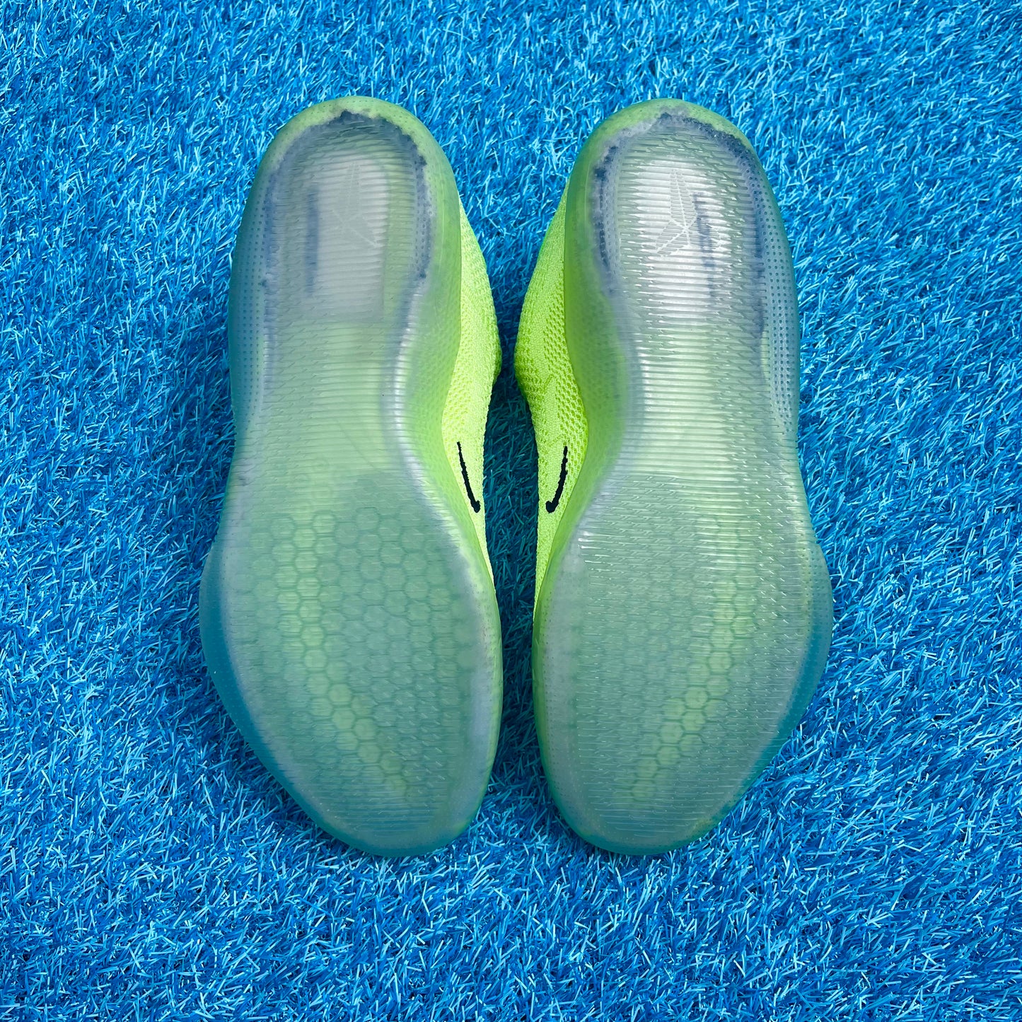 Size 9.5 - Kobe 11 Elite "4KB Lime"
