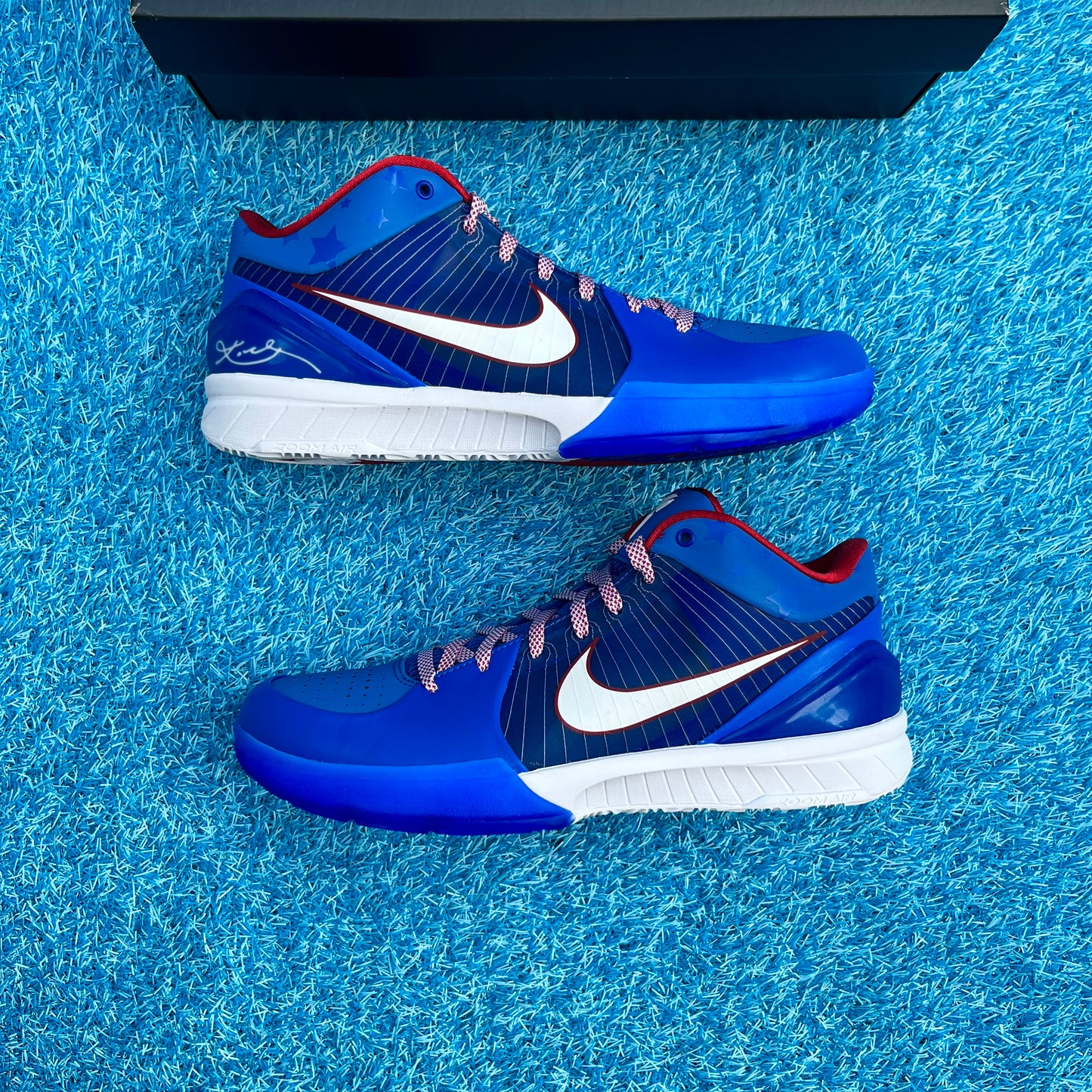 Size 10.5 - Nike Kobe 4 Protro "Philly"