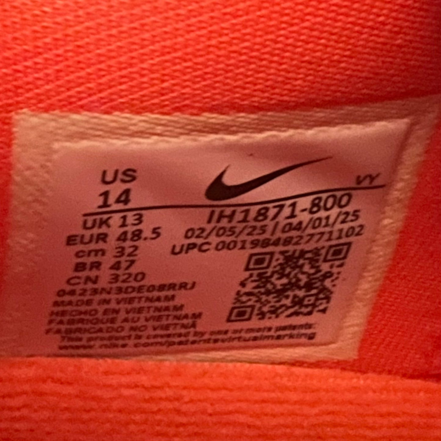 Size 10.5, 11, 14 and 16 - Nike Kobe 6 Protro "Total Orange"