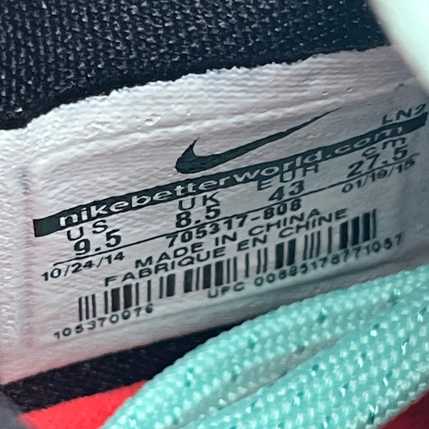 Size 9.5 - Nike Kobe 10 "Easter"