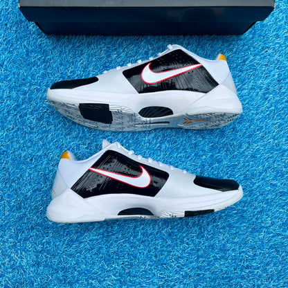 Size 10.5 - Nike Kobe 5 Protro "Bruce Lee Alternate"