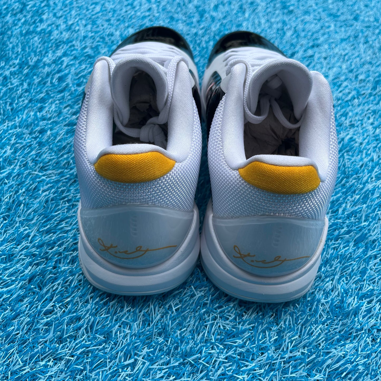 Size 10.5 - Nike Kobe 5 Protro "Bruce Lee Alternate"