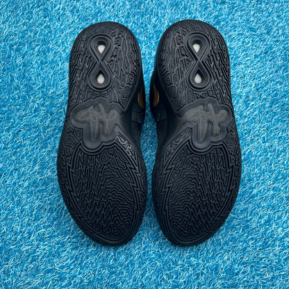 Size 12.5 - Nike Kyrie Infinity "PK Sample"