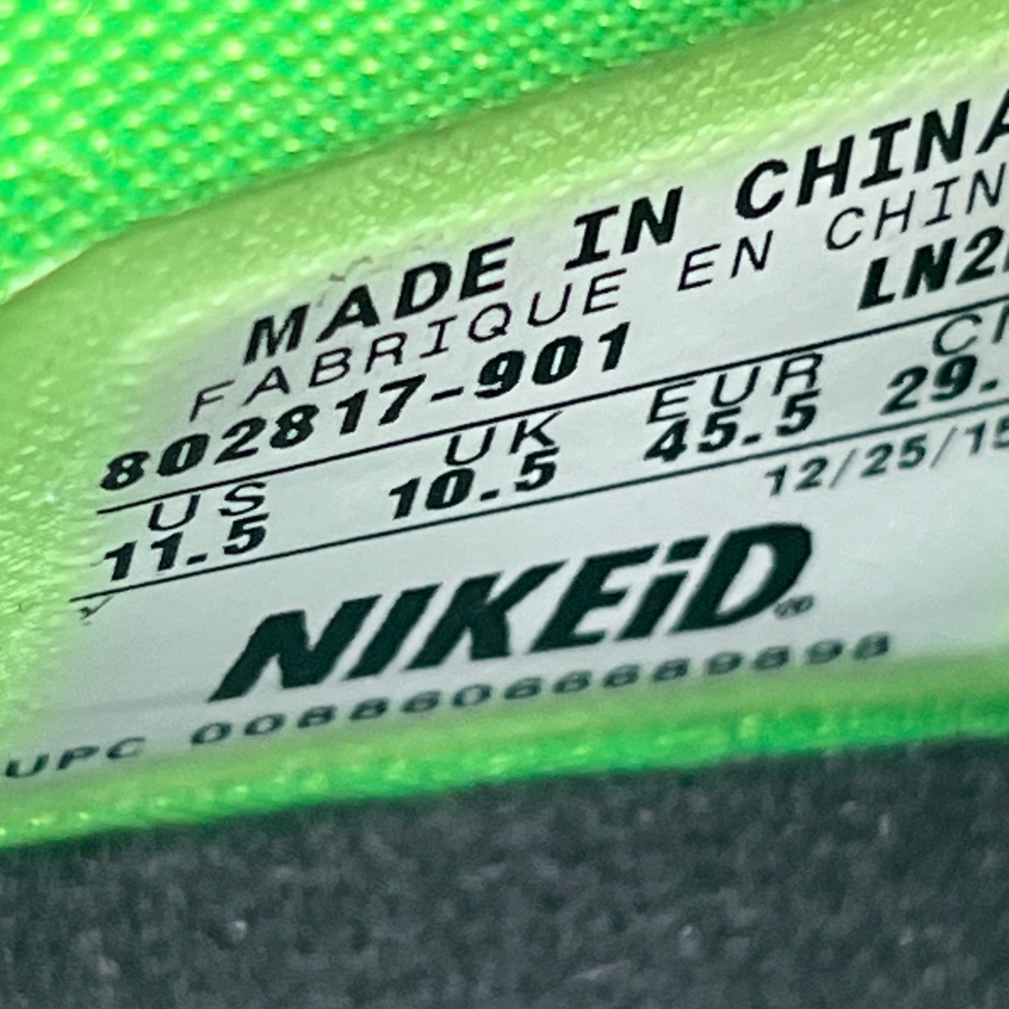 Size 11.5 - Nike Kobe 10 Elite iD "Grinch"