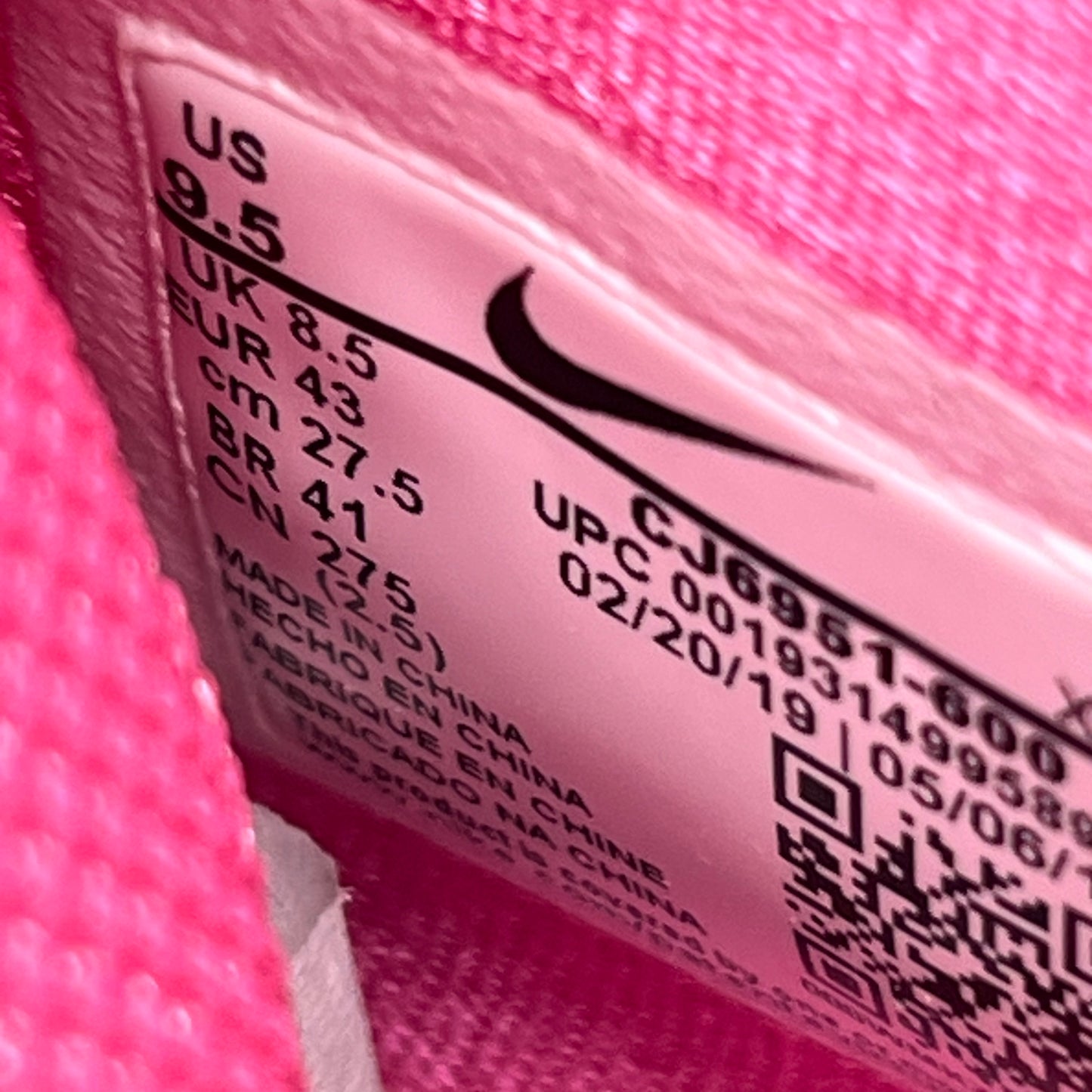 Size 9.5 - Nike Kyrie 5 "Patrick"
