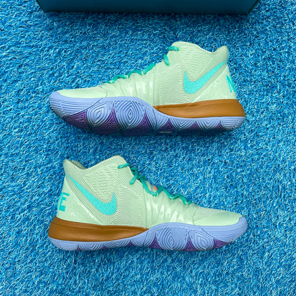 Size 9.5 - Nike Kyrie 5 "Squidward"