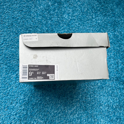Size 9.5 - Nike Kyrie 5 "Spongebob"