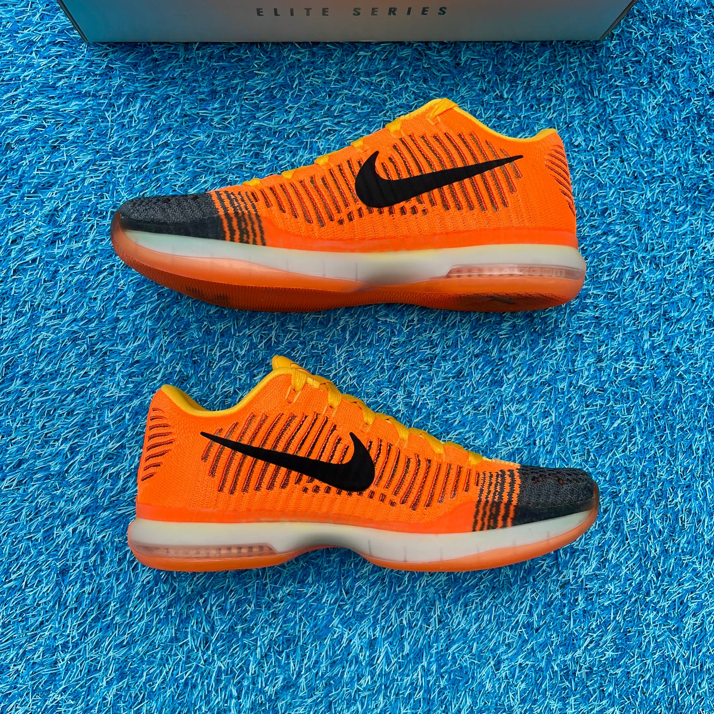Size 8 - Nike Kobe 10 Elite Low "Chester"
