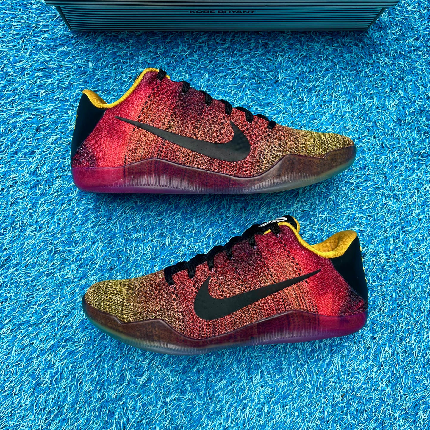 Size 9 - Nike Kobe 11 Elite "PROMO SAMPLE" Sunset