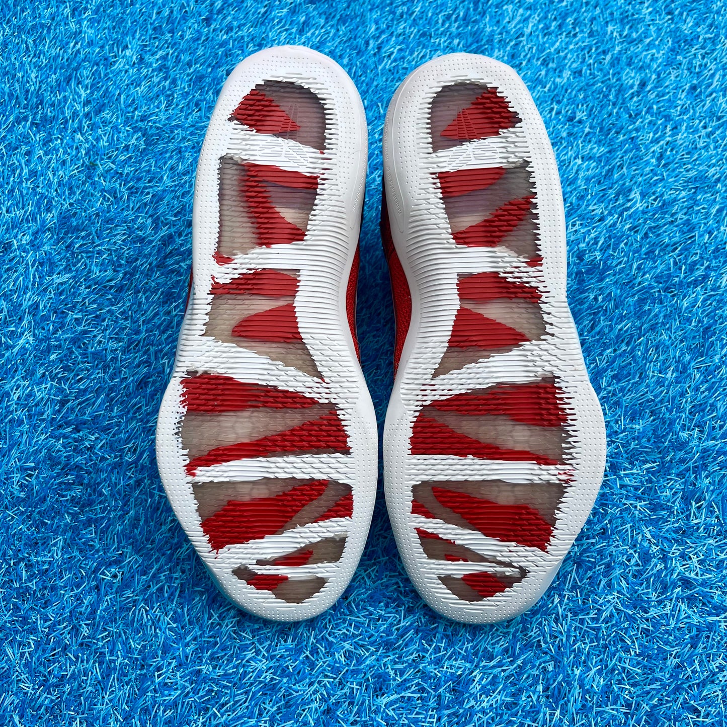 Size 9.5 - Nike Kobe 11 Elite Low "Red Horse"