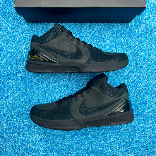 Size 10.5 - Nike Kobe 4 Protro "Gift of Mamba"